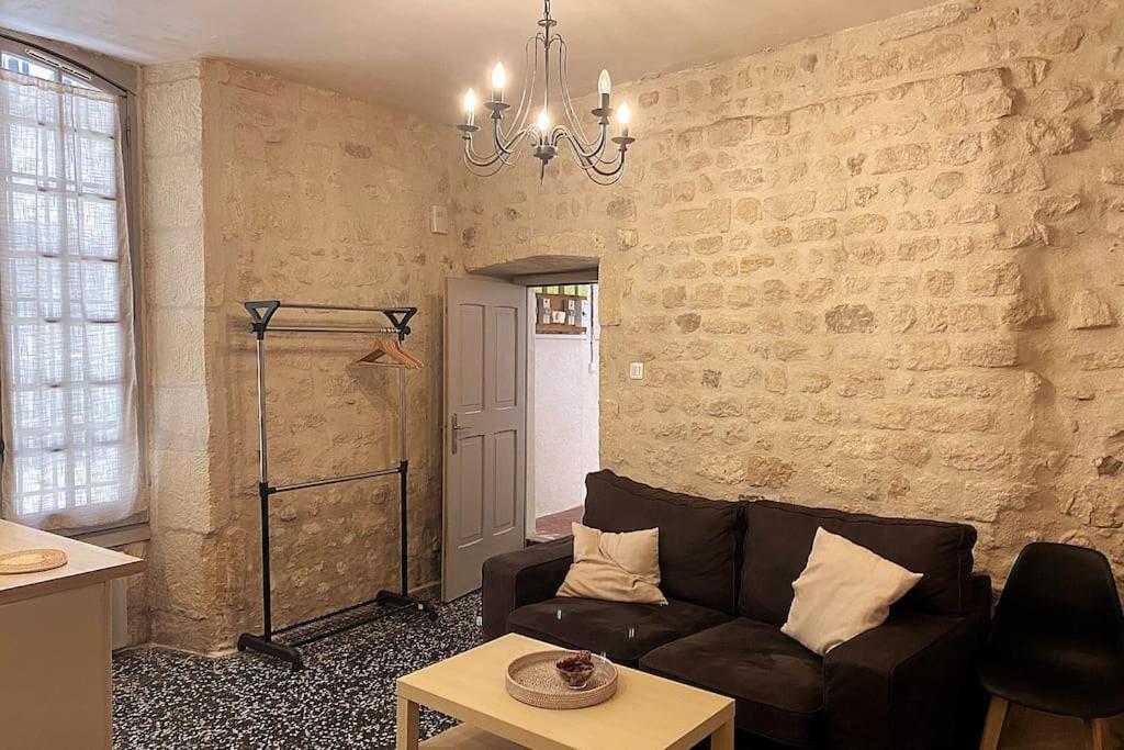 Au Coeur Du Quartier De La Roquette Apartamento *