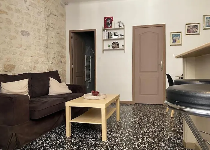 Appartement Au Coeur Du Quartier De La Roquette